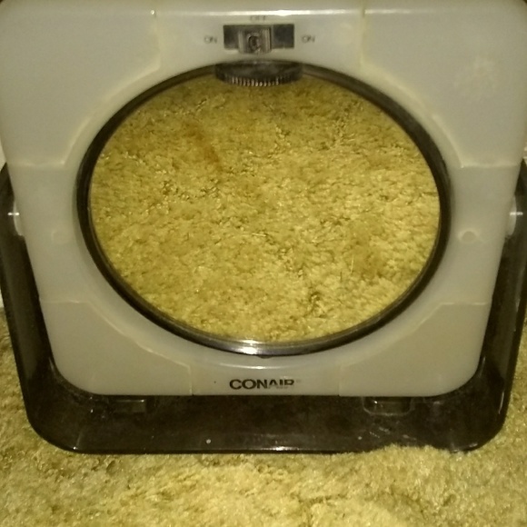 Conair make-up lighted mirror - Picture 3 of 4